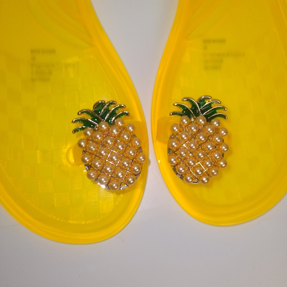 INC Pineapple Pearl Cluster Toe-Ring Yellow Jelly Sandals New - Picture 7 of 9